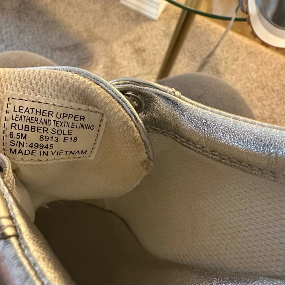 Tory Burch Sport Women's Ruffle Trainer Leather Lace Up Sneakers in Silver